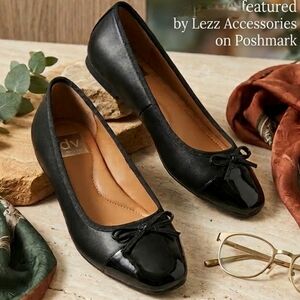 DV by Dolce Vita Moxy Women's Black Leather Cap-toe Bow Ballet Flats Size 6.5